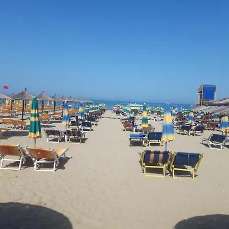 Апартаменты Ag Голем