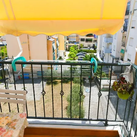 Apartament Ag *